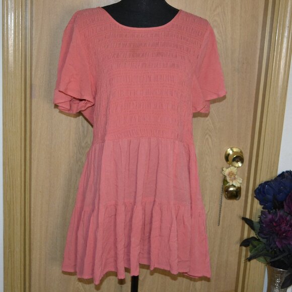 Torrid Pink Short Sleeve BabyDoll Top - Picture 1 of 9